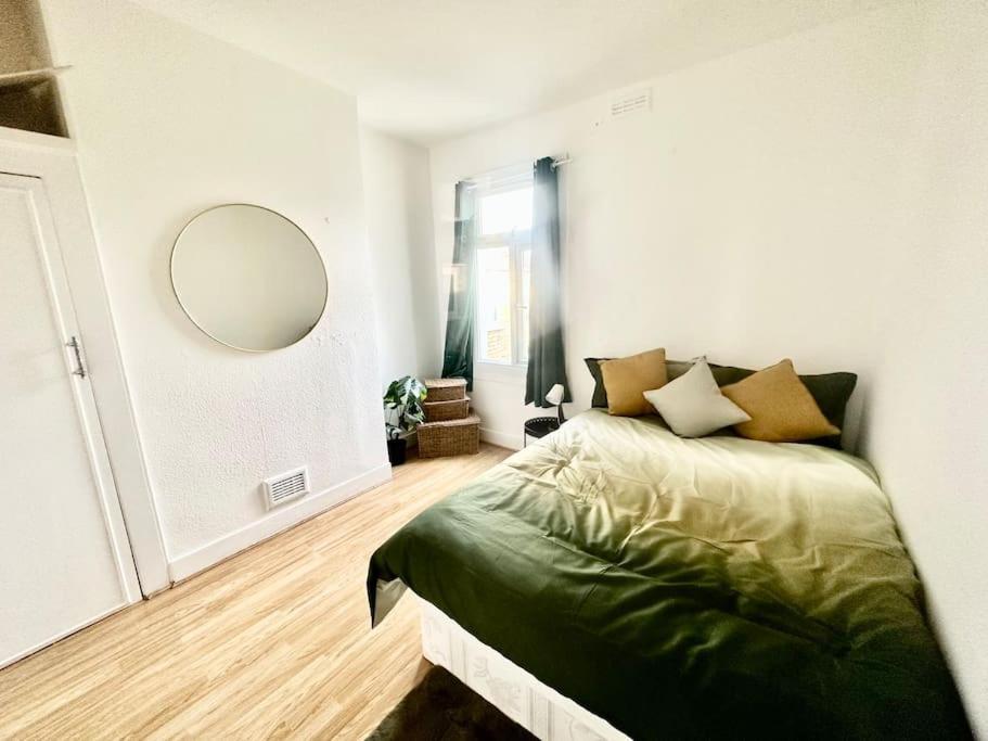 Cosy Two Bedroom Apartment,Se13 Londen Buitenkant foto